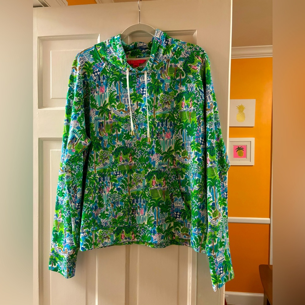 Lilly Pulitzer Hillary pullover. EUC. XL